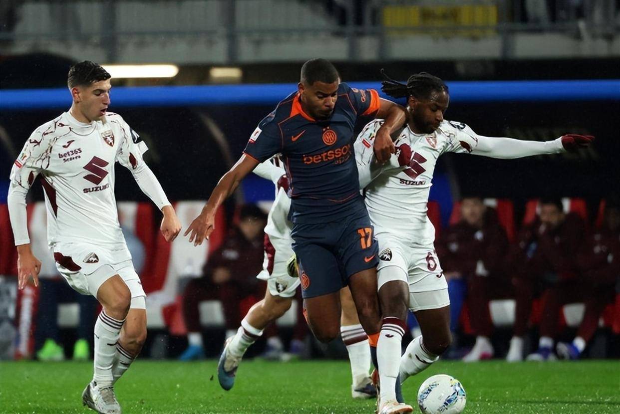 21岁的青训小将卡马特!2大新援轮番建功,国际米兰意甲杯赛双线飘红,晋级4强剑指双冠