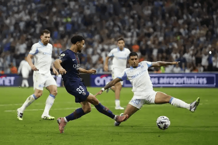 周三007 欧冠深度解析:巴黎圣日尔曼VS摩纳哥 主场碾压VS残阵反扑,法甲德比生死博弈